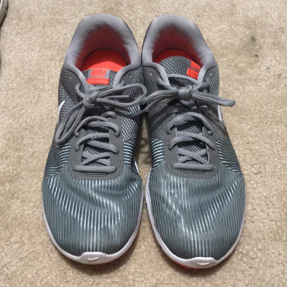 Women’s Nike Flex Bijoux - Picture 3 of 4